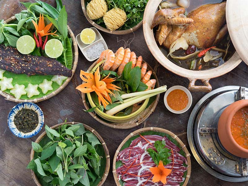 Những yếu tố nào ảnh hưởng đến văn hóa ẩm thực mỗi quốc gia?